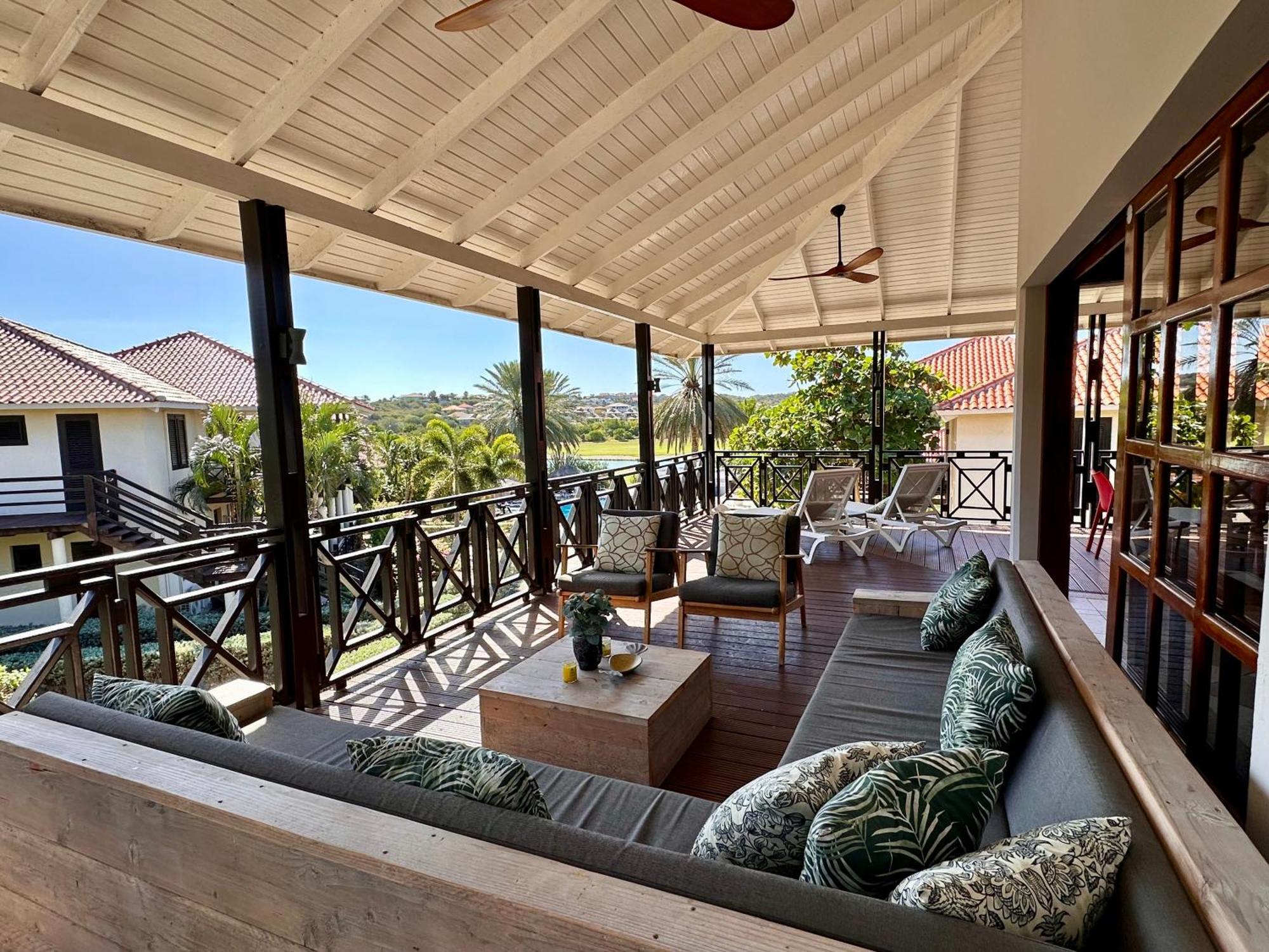 Blue Bay Beach Villas & Apartments Екстер'єр фото