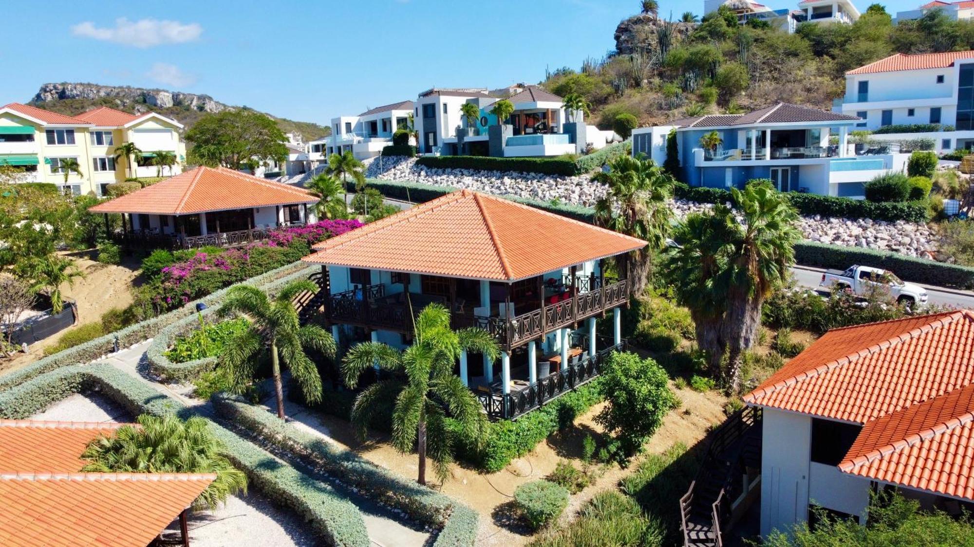 Blue Bay Beach Villas & Apartments Екстер'єр фото